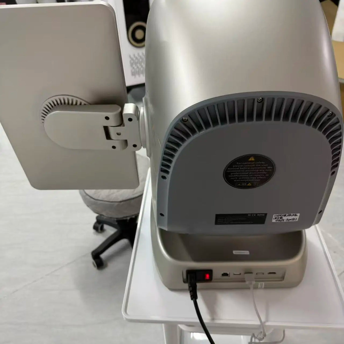 Professional AI Skin Analyzer Facial Testing Device