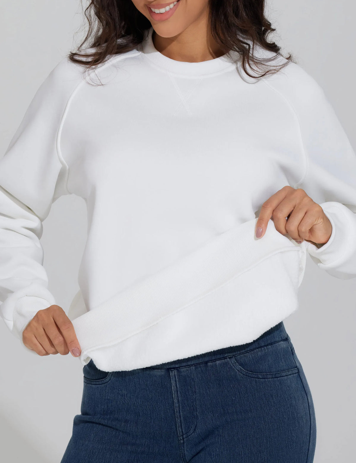The Gym People Women Long Sleeve Fleece Crewneck Sweatshirt