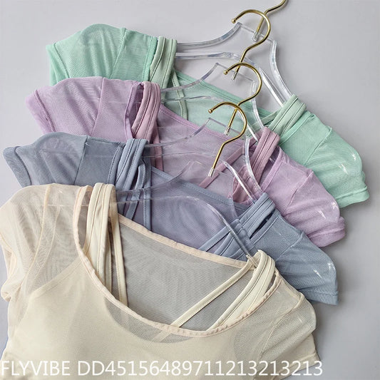 Women Quick Dry Seamless Yoga Top With Built In Support